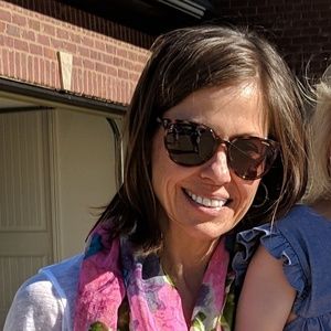 Meet your Posher, Shea